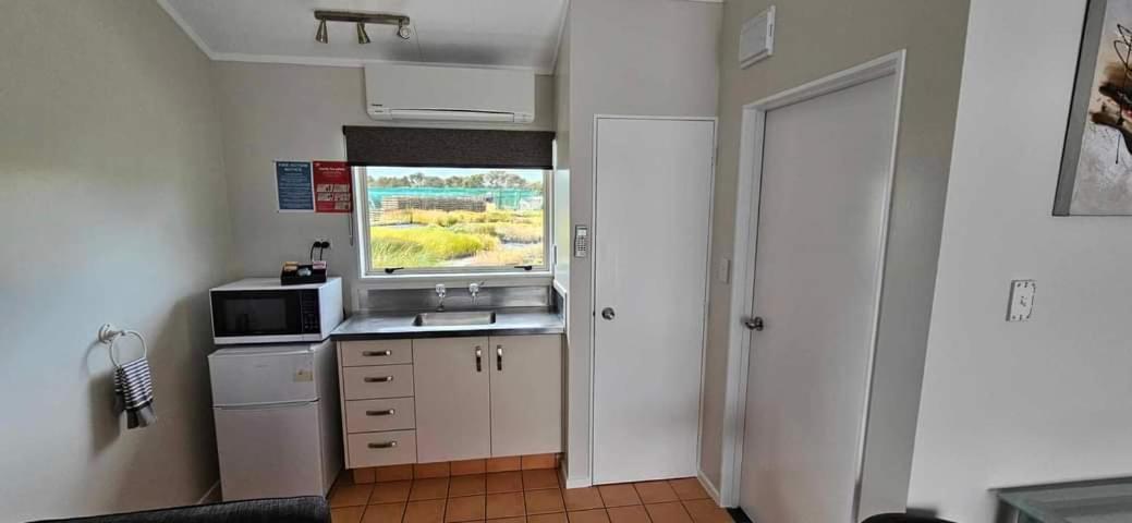 Sunnydays Motel Gisborne Dış mekan fotoğraf