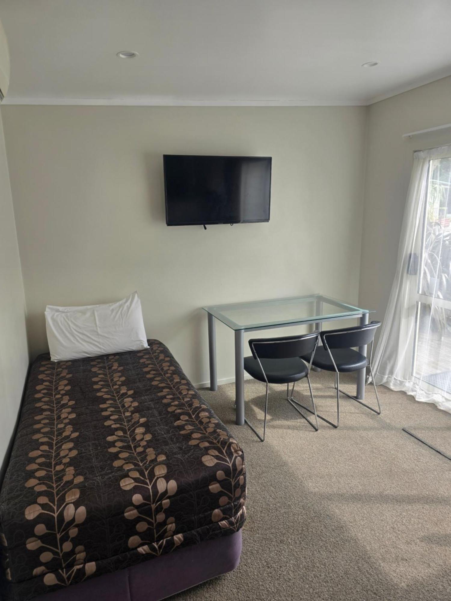 Sunnydays Motel Gisborne Dış mekan fotoğraf